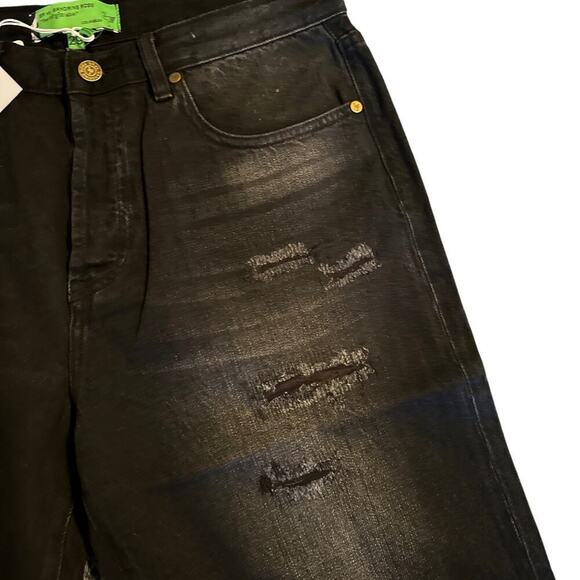 Sandrine Rose Women’s Black Denim Distressed Raw Hem Bermuda Shorts Size 29 - Picture 5 of 6